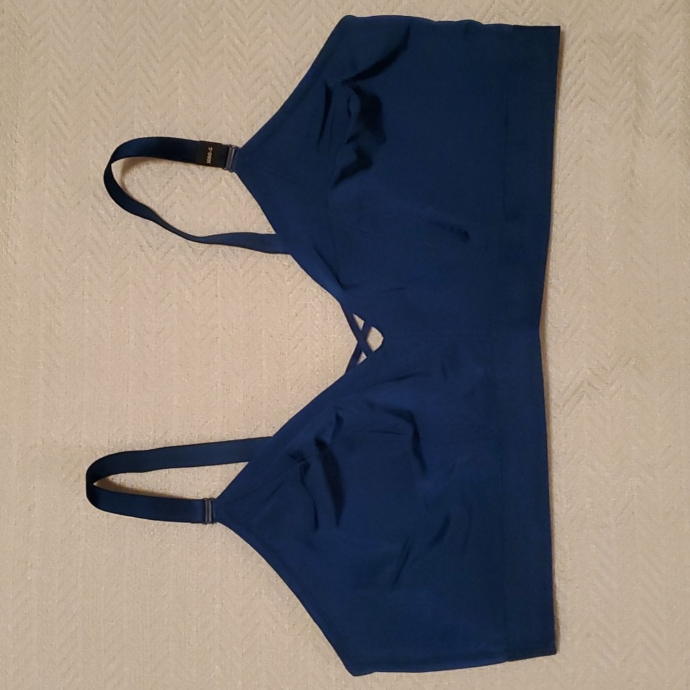 NEW WITH TAGS Torrid Buxy Bralette